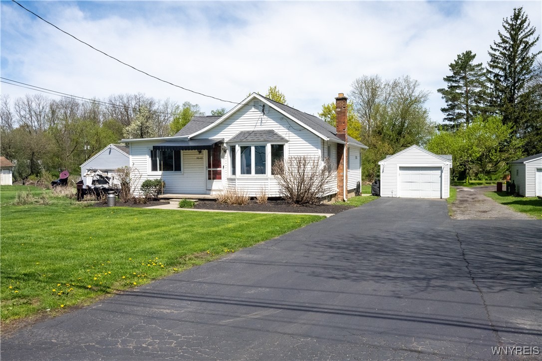5048 Armor Duells Road, Orchard Park, New York image 4