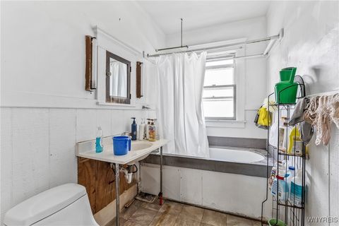 Tiny photo for 1314 E Ferry Street #N, Buffalo, NY 14211 (MLS # B1648732)