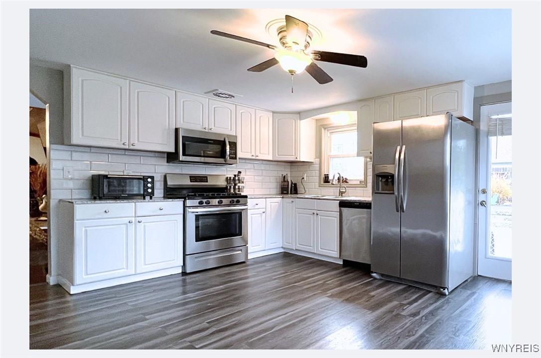 60 Waltham Avenue, Lancaster, New York image 3