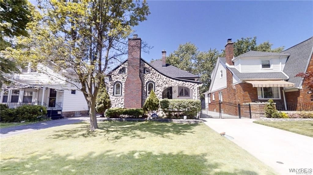 136 Louvaine Drive, Tonawanda, New York image 2
