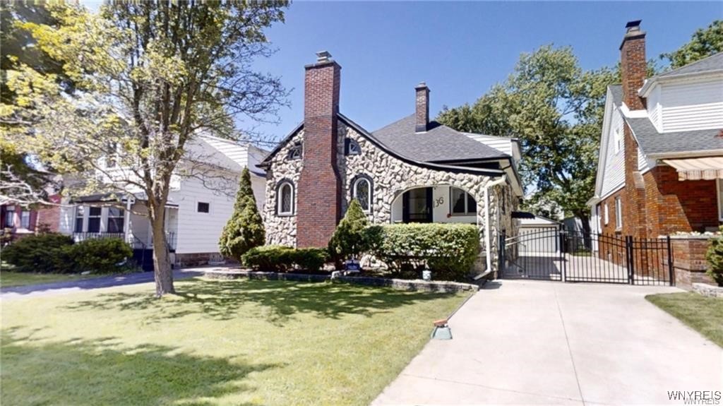 136 Louvaine Drive, Tonawanda, New York image 1