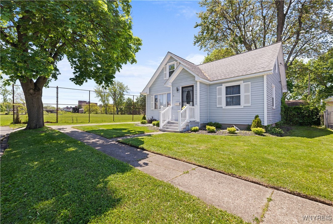 41 Avery Avenue, Lackawanna, New York image 2