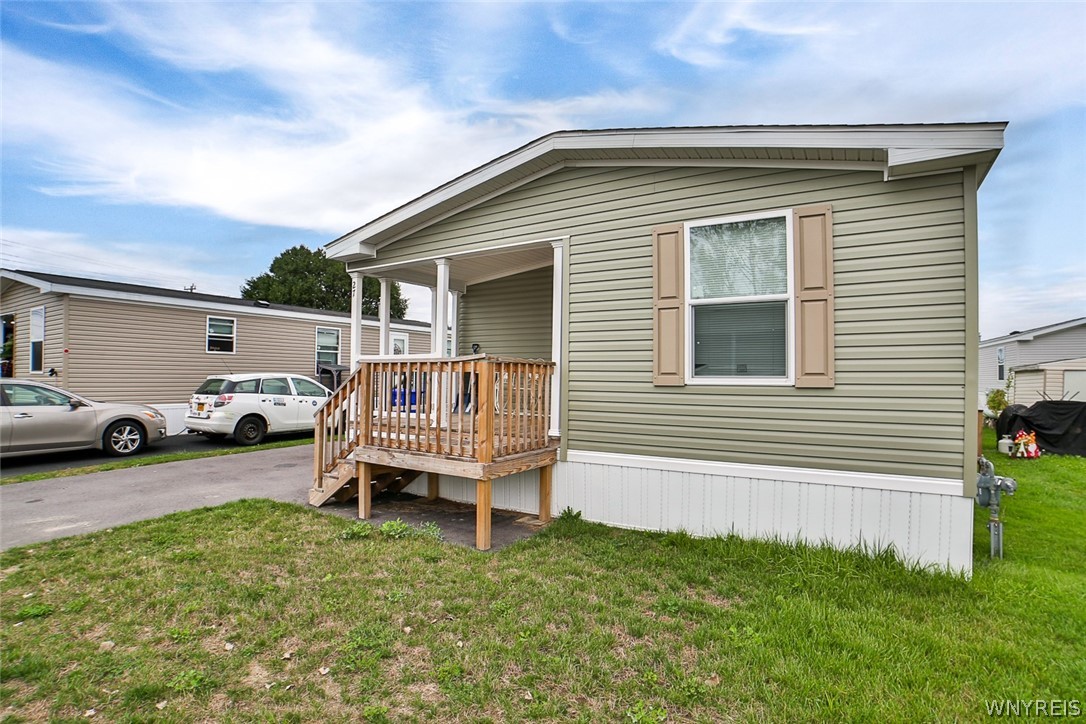 1774 Military Road 27