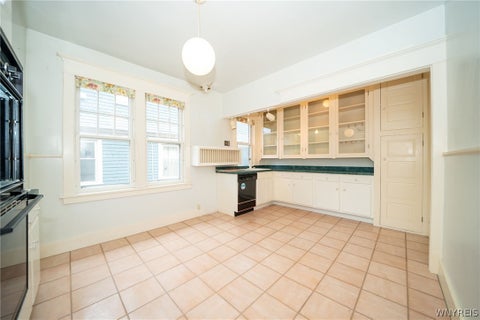 Tiny photo for 334 Summer Street, Buffalo, NY 14222 (MLS # B1703548)
