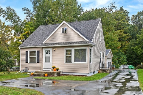 Photo for 2002 Transit Road