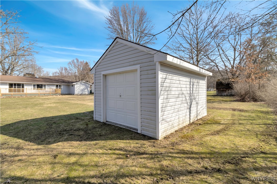 5628 Meadow Drive, Boston, New York image 40
