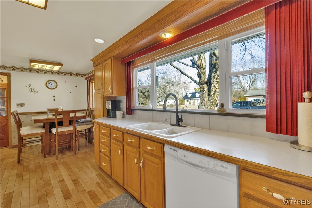 5628 Meadow Drive, Boston, New York image 12