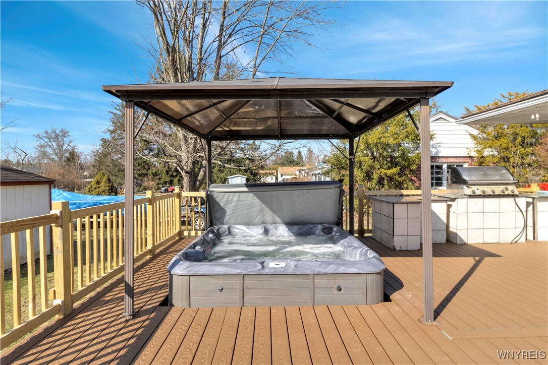 5628 Meadow Drive, Boston, New York image 36
