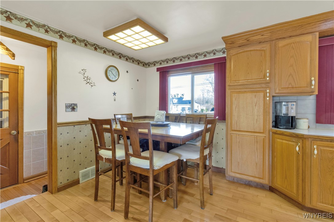 5628 Meadow Drive, Boston, New York image 14