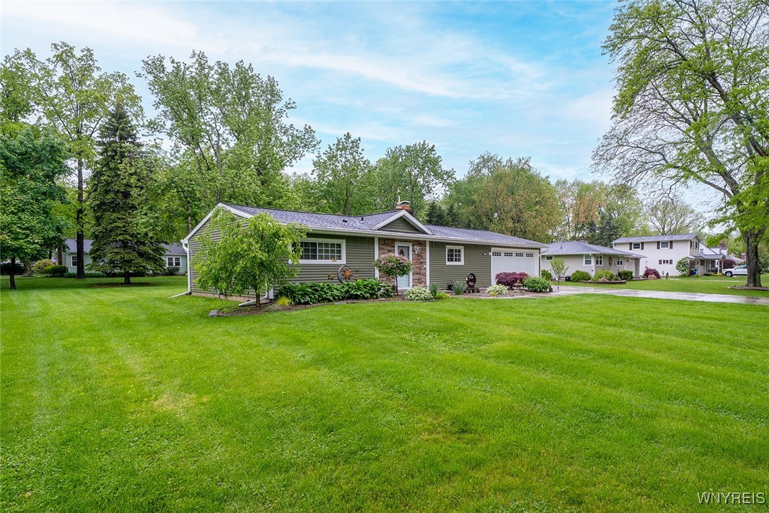 454 Kenwood Drive, Lewiston, New York image 5