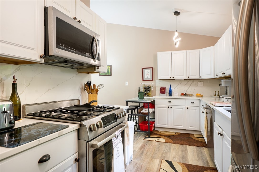 454 Kenwood Drive, Lewiston, New York image 13
