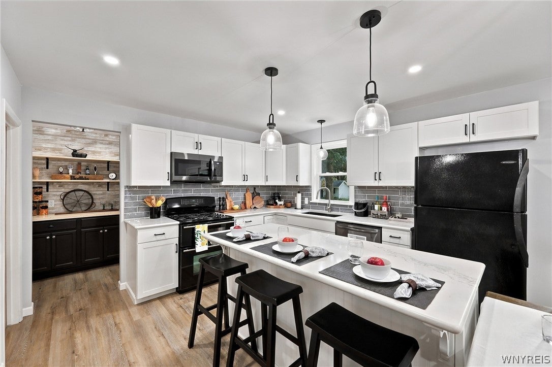212 Schwartz Road