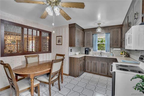 Tiny photo for 2789 Orleans Avenue, Niagara Falls, NY 14303 (MLS # B1702720)