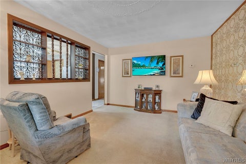 Tiny photo for 2789 Orleans Avenue, Niagara Falls, NY 14303 (MLS # B1702720)