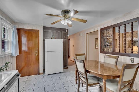 Tiny photo for 2789 Orleans Avenue, Niagara Falls, NY 14303 (MLS # B1702720)