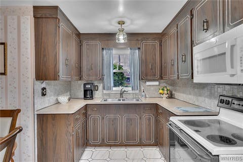 Tiny photo for 2789 Orleans Avenue, Niagara Falls, NY 14303 (MLS # B1702720)