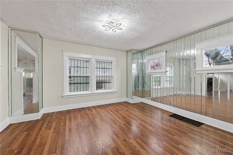 Tiny photo for 538 E Amherst Street, Buffalo, NY 14215 (MLS # B1656332)