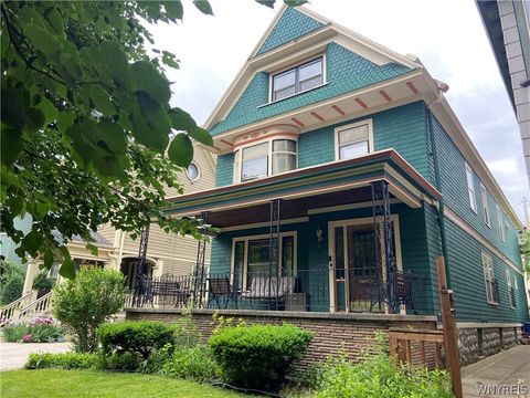 Photo of 606 Ashland Avenue #1, Buffalo, NY 14222 (MLS # B1542967)