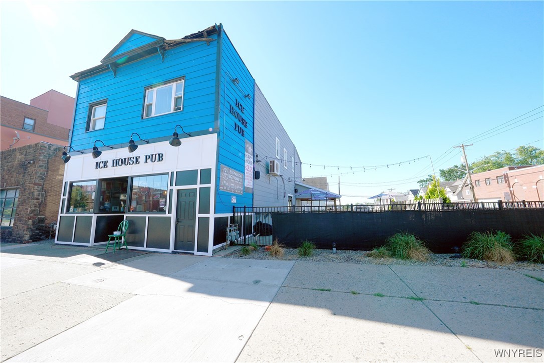 715 Ridge Road