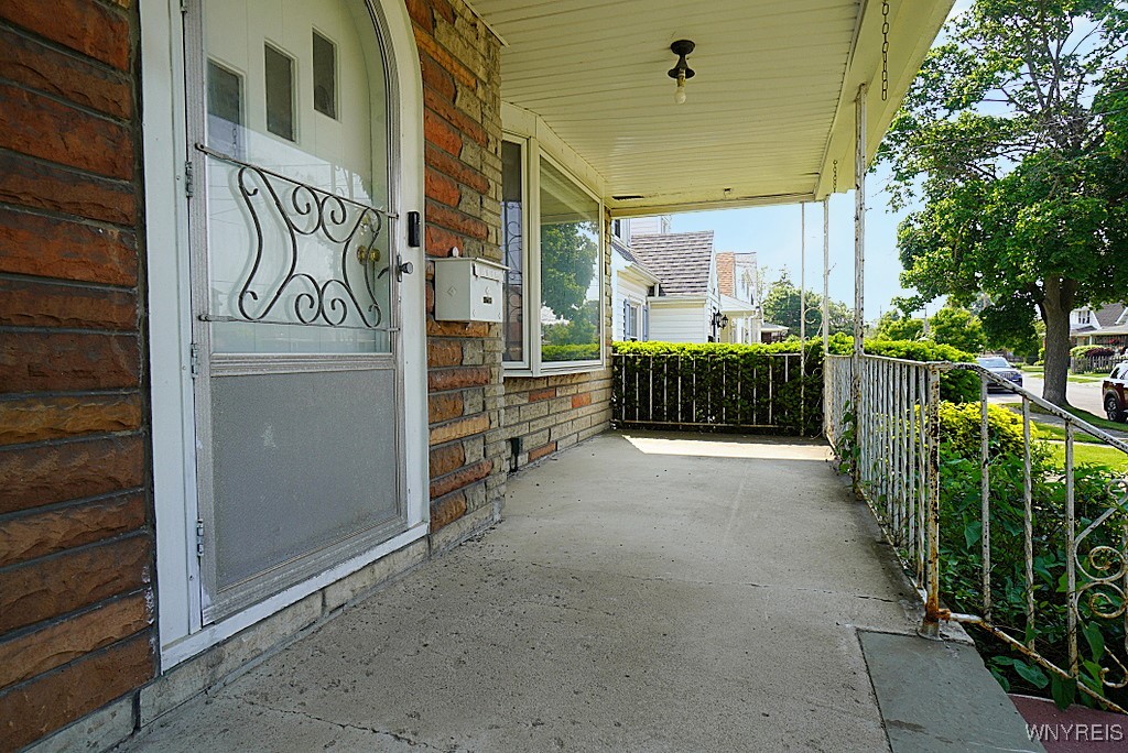 2927 South Avenue, Niagara Falls, New York image 3