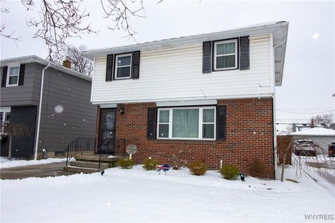 Photo of 220 Highland Avenue, Tonawanda, NY 14150 (MLS # B1660520)