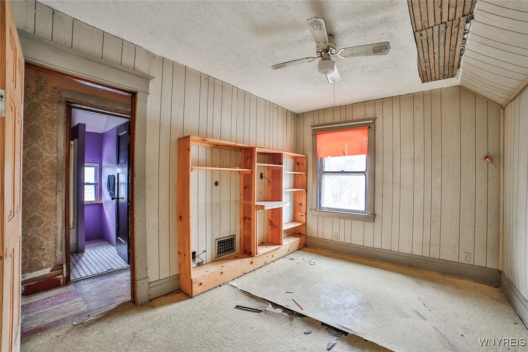 52 Wade Avenue, Buffalo, New York image 27