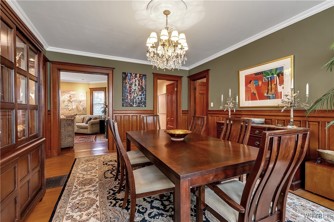 684 Auburn Avenue, Buffalo, New York image 10