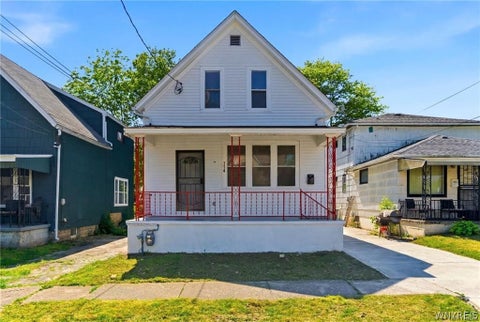 Photo of 114 Wex Avenue, Buffalo, NY 14211 (MLS # B1718735)