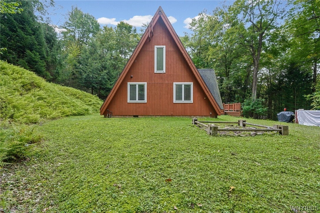 2952 Horseshoe Trail