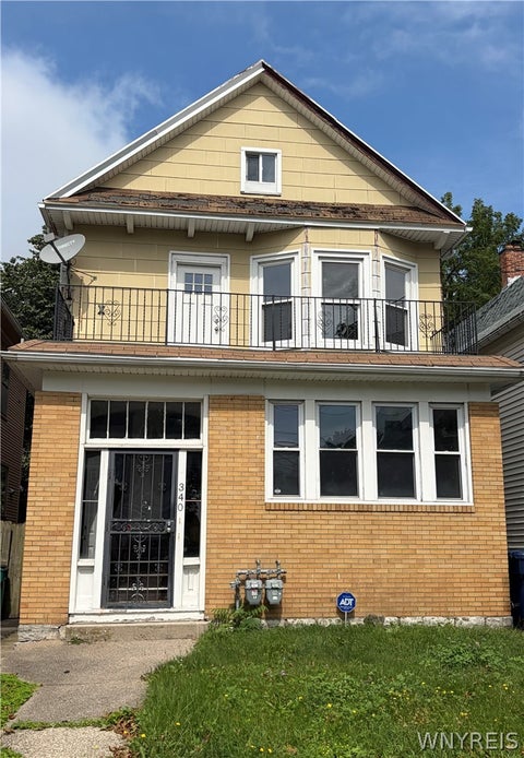 Photo of 340 Leroy Avenue #Upper, Buffalo, NY 14214 (MLS # B1712166)