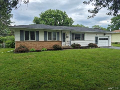 Homes For Sale - 66 Landau Drive<br/> Gates, NY 14606