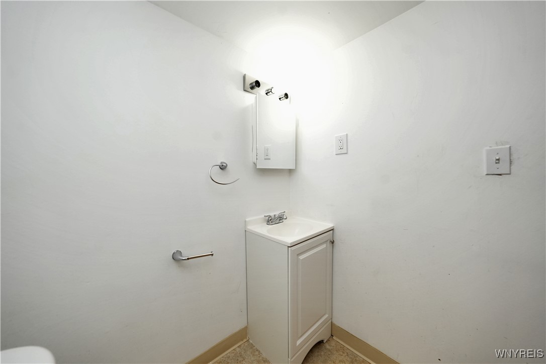 75 Martha Avenue, Buffalo, New York image 31