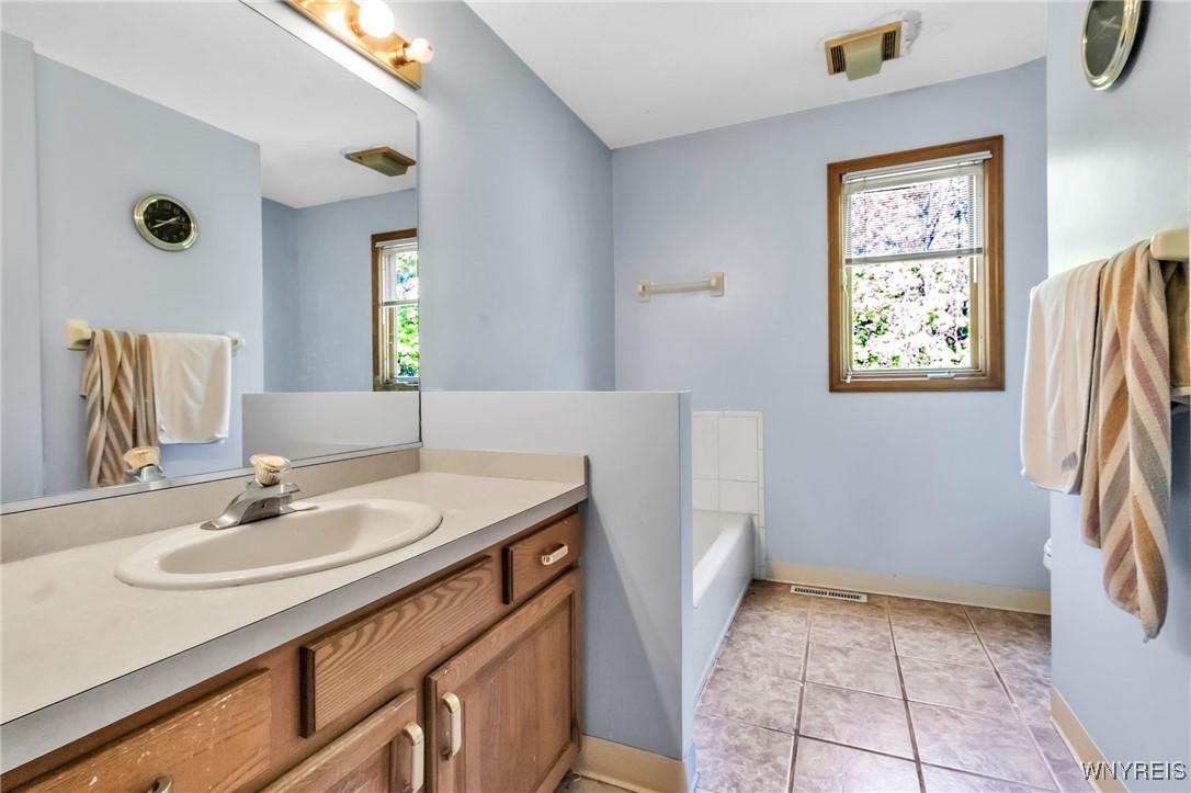 113 Meadow Spring Lane, Amherst, New York image 25