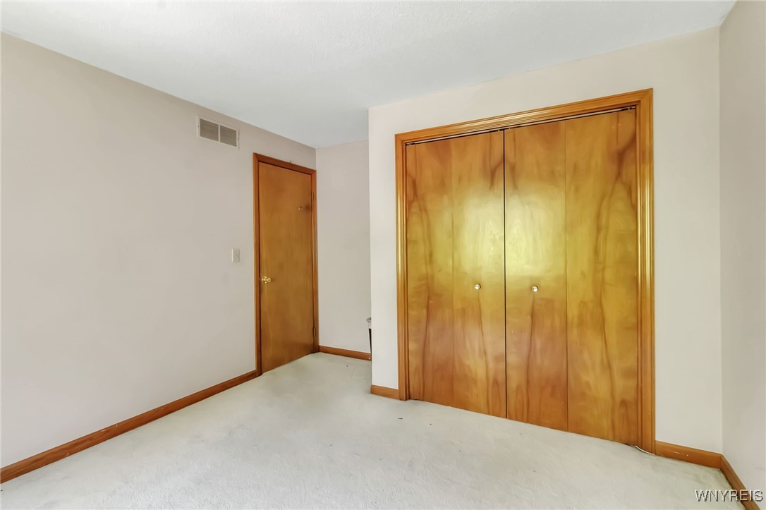 113 Meadow Spring Lane, Amherst, New York image 28