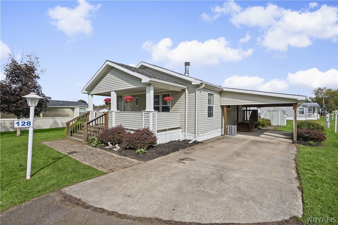 128 Lilac Lane