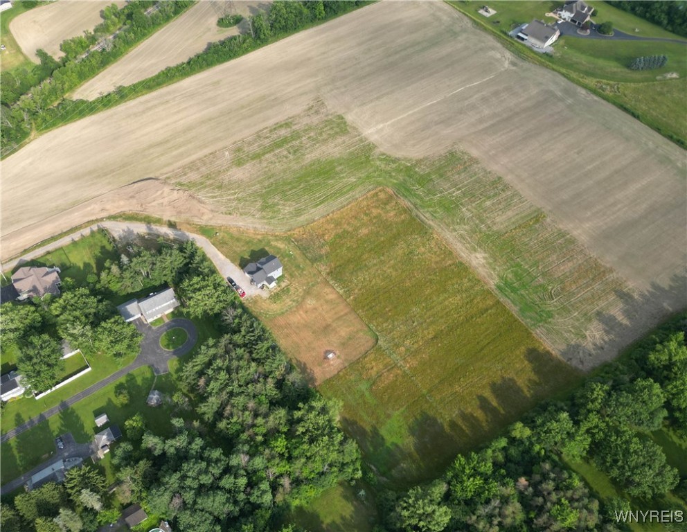 1200 Rice Road, Elma, New York image 17