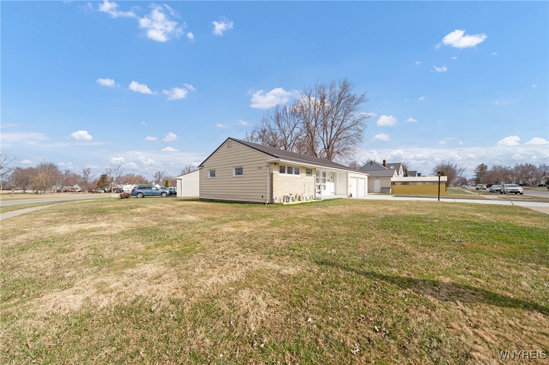 2820 Bell Drive, Hamburg, New York image 39