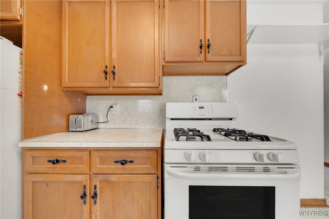 2820 Bell Drive, Hamburg, New York image 9