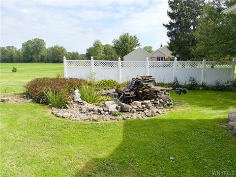 Tiny photo for 2509 Moore Road, Lewiston, NY 14131 (MLS # B1715376)