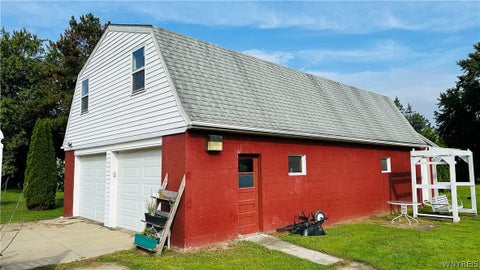 Tiny photo for 2509 Moore Road, Lewiston, NY 14131 (MLS # B1715376)