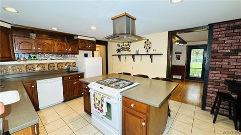 Tiny photo for 2509 Moore Road, Lewiston, NY 14131 (MLS # B1715376)
