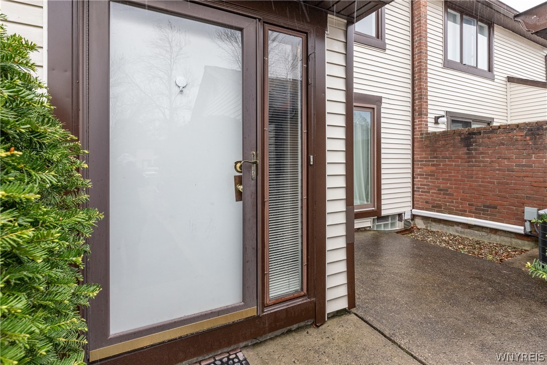 1202 Charlesgate Circle