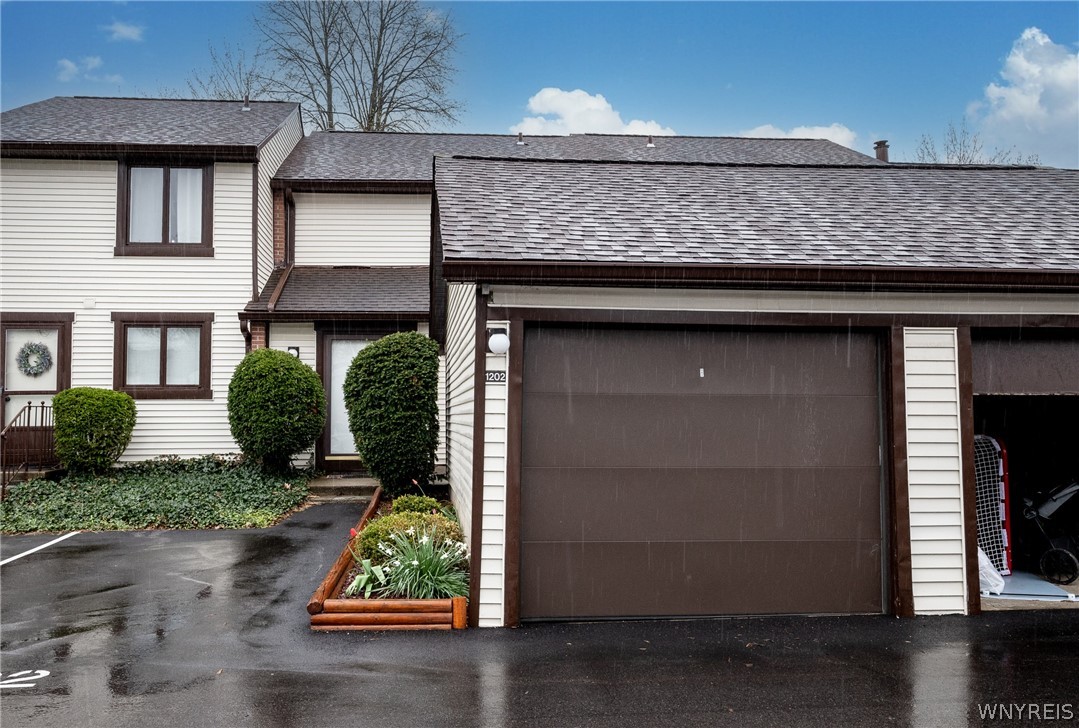 1202 Charlesgate Circle