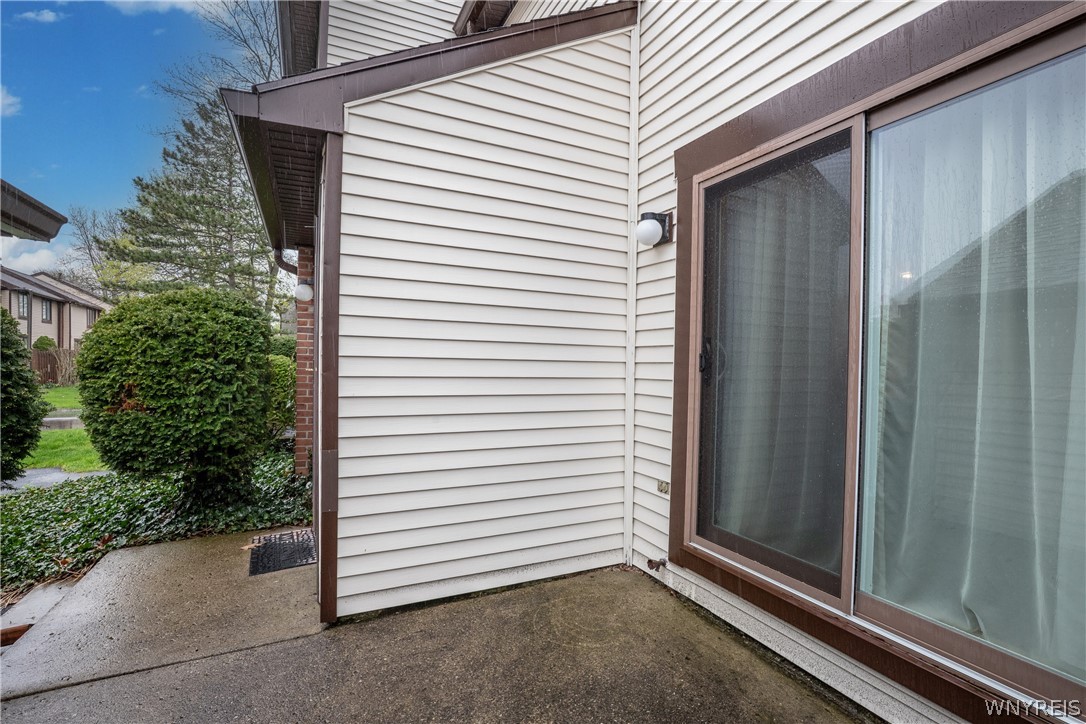 1202 Charlesgate Circle