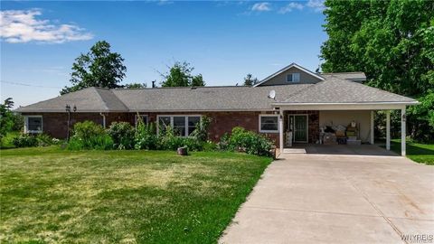 Homes For Sale - 6293 E Lake Road<br/> Newfane, NY 14028