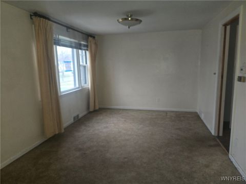 Tiny photo for 298 Lowell Road, Tonawanda, NY 14217 (MLS # B1655338)