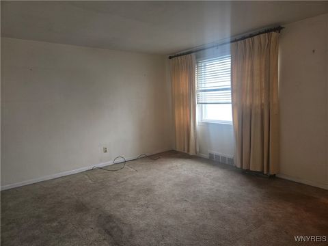 Tiny photo for 298 Lowell Road, Tonawanda, NY 14217 (MLS # B1655338)