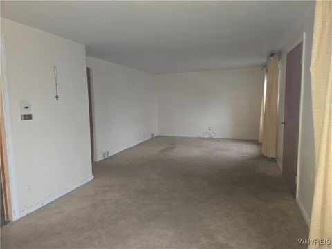 Tiny photo for 298 Lowell Road, Tonawanda, NY 14217 (MLS # B1655338)