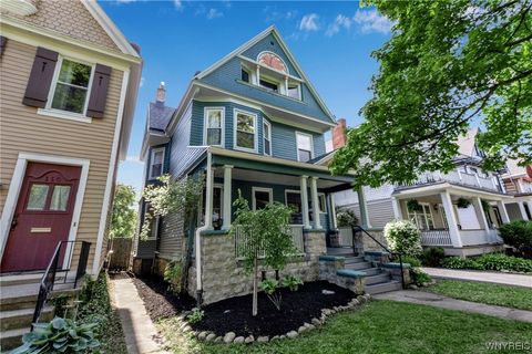 Photo of 112 Norwood Avenue, Buffalo, NY 14222 (MLS # B1475485)
