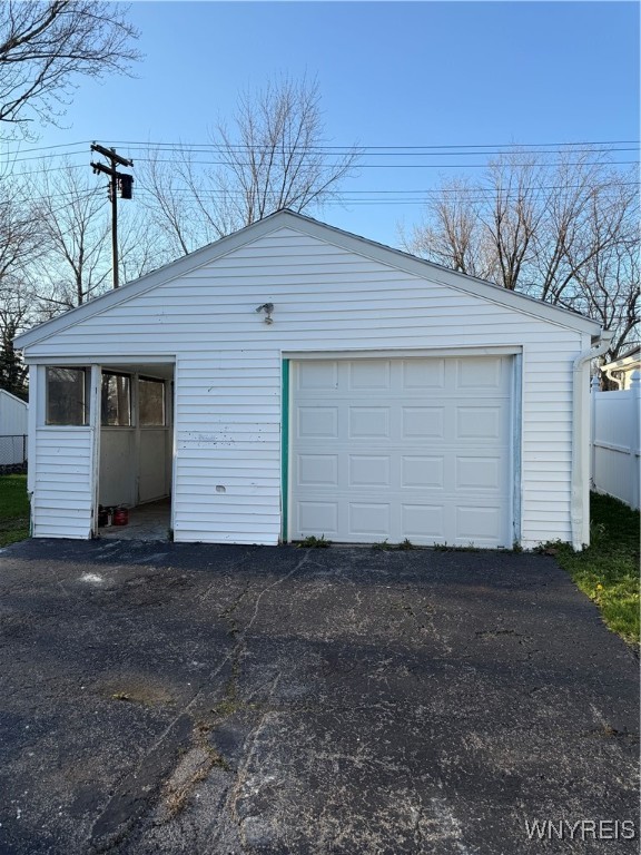 104 Balbach Drive, Cheektowaga, New York image 37